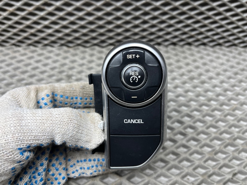 Кнопки на руль Land Rover Range Rover Sport (L494, 2017г.)