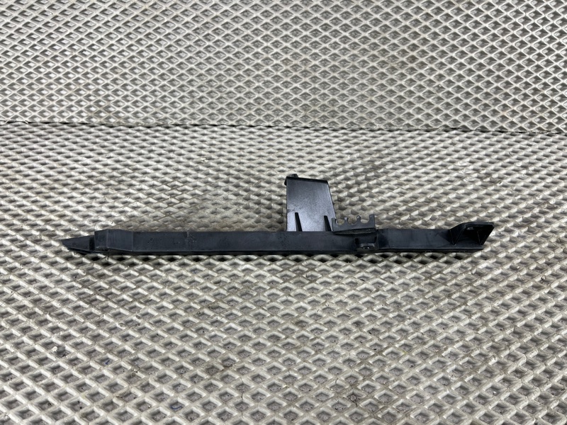 Кронштейн (крепление) Land Rover Range Rover Sport (L461, 2024г.)