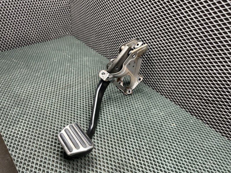 Педаль тормоза Land Rover Range Rover (L405, 2016г.)