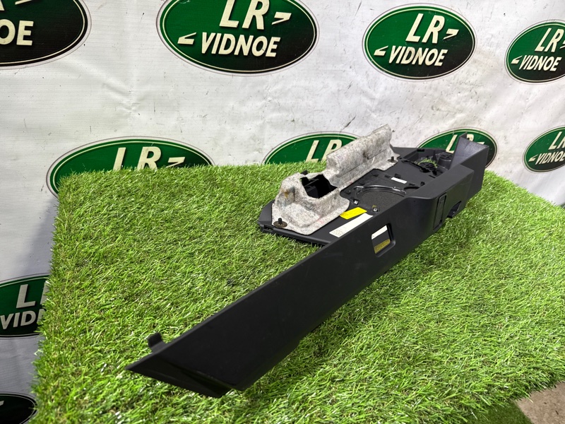 Накладка в салоне Land Rover Range Rover (L405, 2020г.)