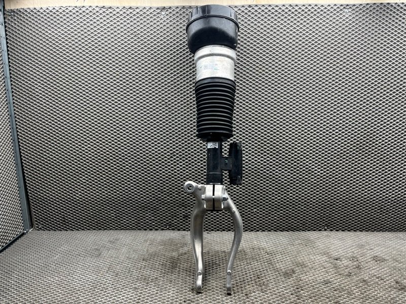 Пневмостойка Land Rover Range Rover Sport (L461, 2023г.)