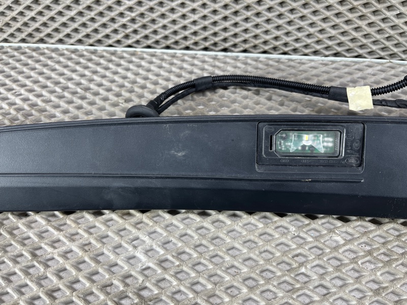 Накладка двери багажника Land Rover Range Rover Sport (L461, 2024г.)