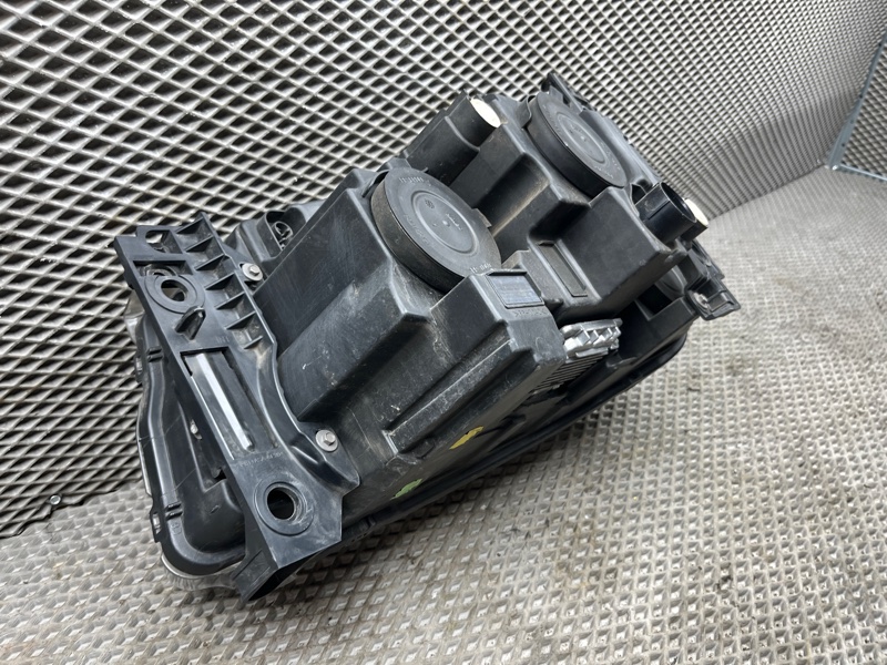 Фара Land Rover Range Rover Sport (L320, 2012г.)