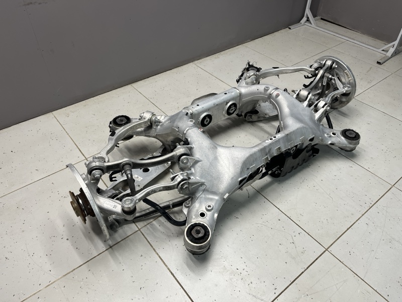 Подрамник в сборе Land Rover Range Rover Sport (L461, 2025г.)