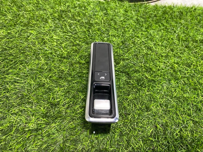 Кнопка стеклоподъемника Range Rover Long (L405, 2018г.)