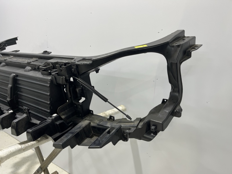 Передняя панель (телевизор) Land Rover Range Rover Sport (L494, 2020г.)