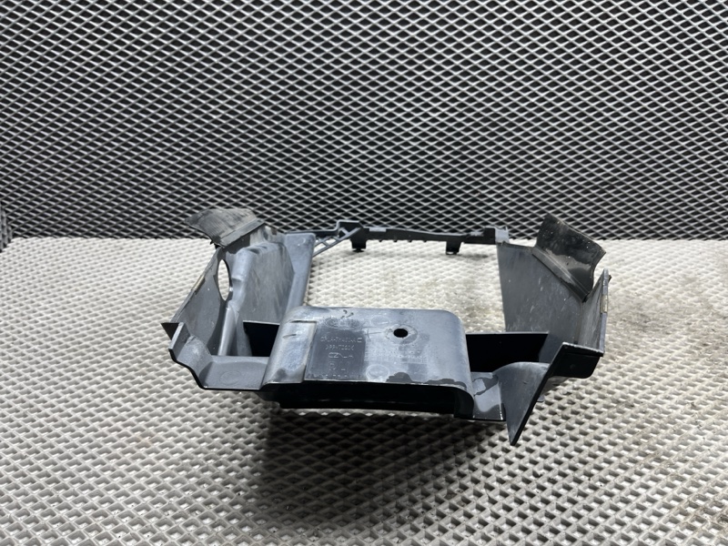 Дефлектор радиатора Land Rover Range Rover (L405, 2016г.)