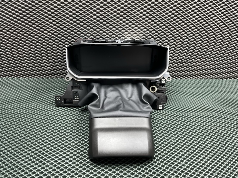 Панель приборов (щиток) Land Rover Range Rover (L405, 2016г.)