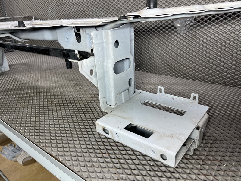 Передняя панель (телевизор) Land Rover Range Rover Evoque (L538, 2012г.)