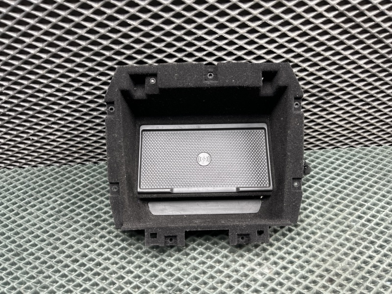 Блок беспроводной зарядки Land Rover Range Rover Sport (L461, 2025г.)