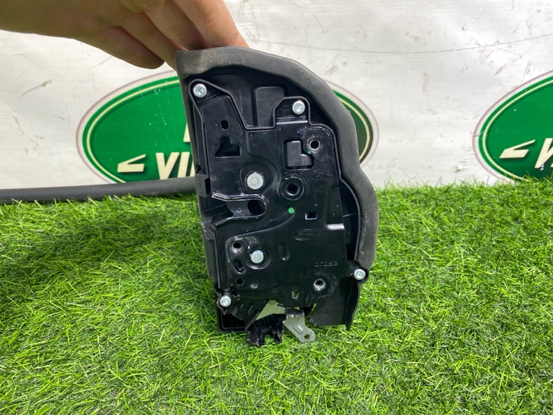 Замок двери Land Rover Range Rover Sport (L461, 2023г.)