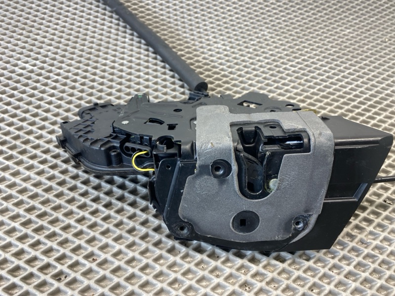 Замок двери Land Rover Range Rover Sport (L494, 2015г.)