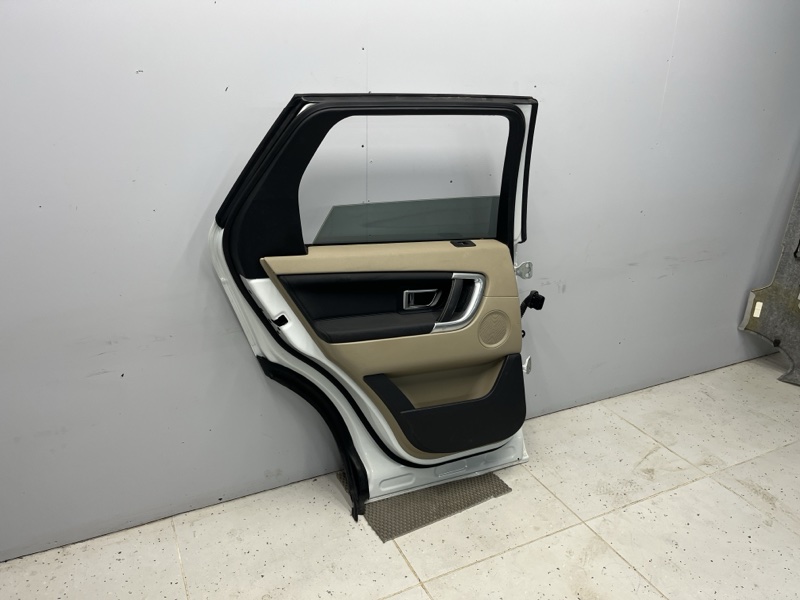 Дверь Land Rover Discovery Sport (L550, 2016г.)