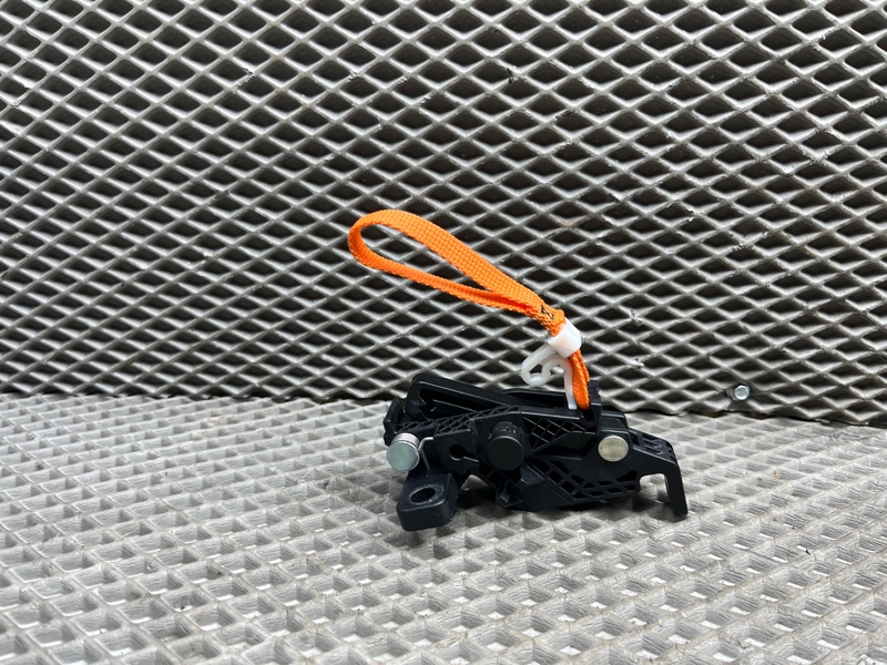 Механизм разблокировки АКПП Jeep Wrangler (JL, 2025г.)