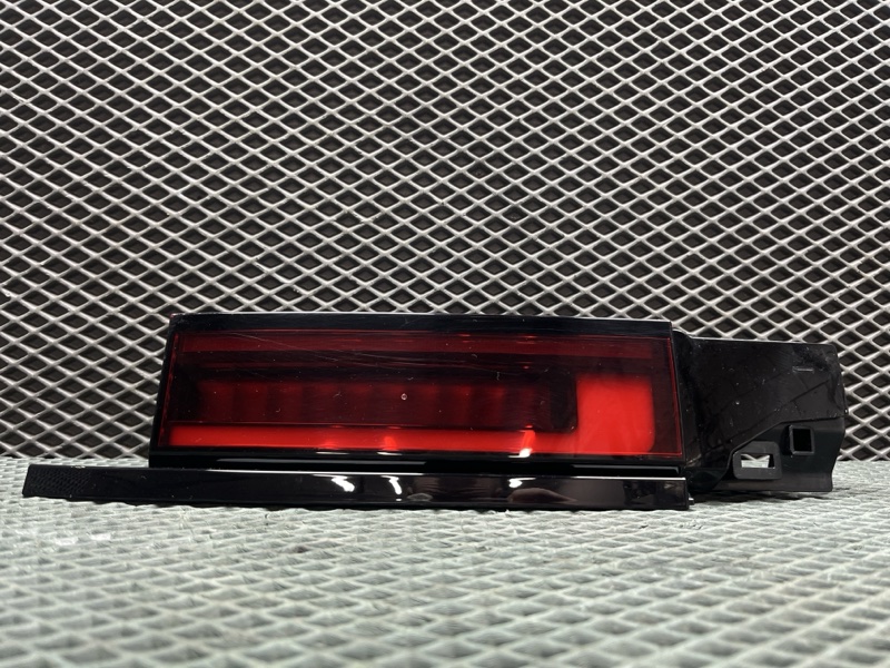 Фонарь Land Rover Range Rover Sport (L461, 2025г.)