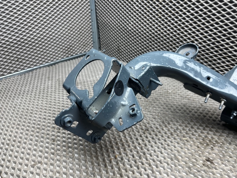 Лонжерон Jeep Wrangler (JL, 2025г.)
