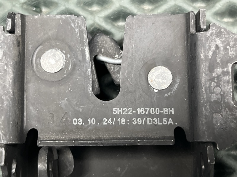 Замок капота Land Rover Range Rover Sport (L461, 2025г.)