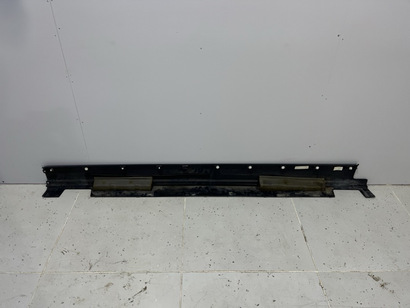 Накладка на порог наружная Land Rover Range Rover Sport (L494, 2020г.)