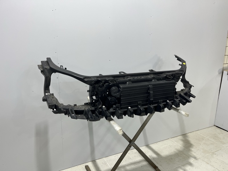 Передняя панель (телевизор) Land Rover Range Rover Sport (L494, 2020г.)
