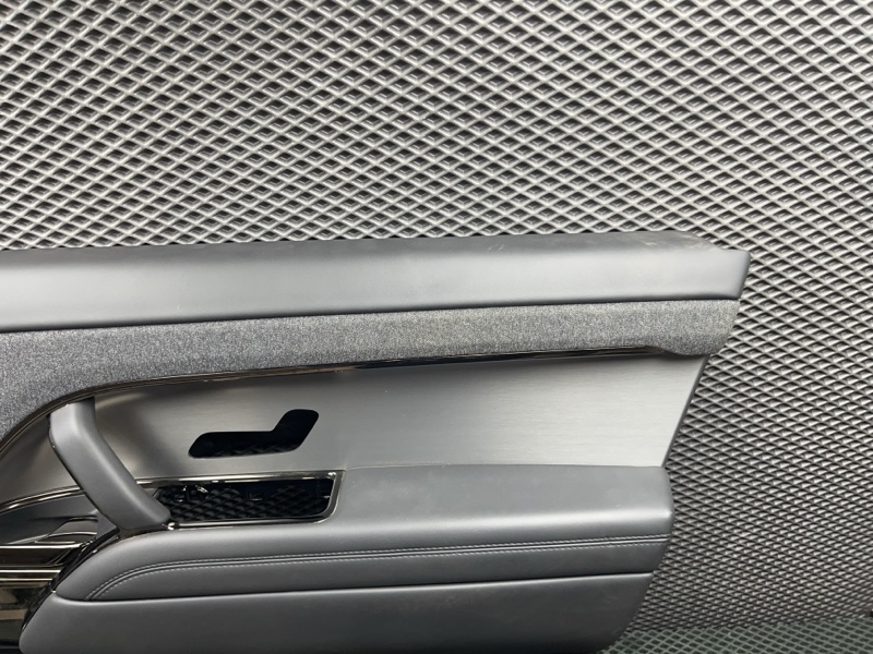 Обивка двери Land Rover Range Rover Sport (L461, 2025г.)