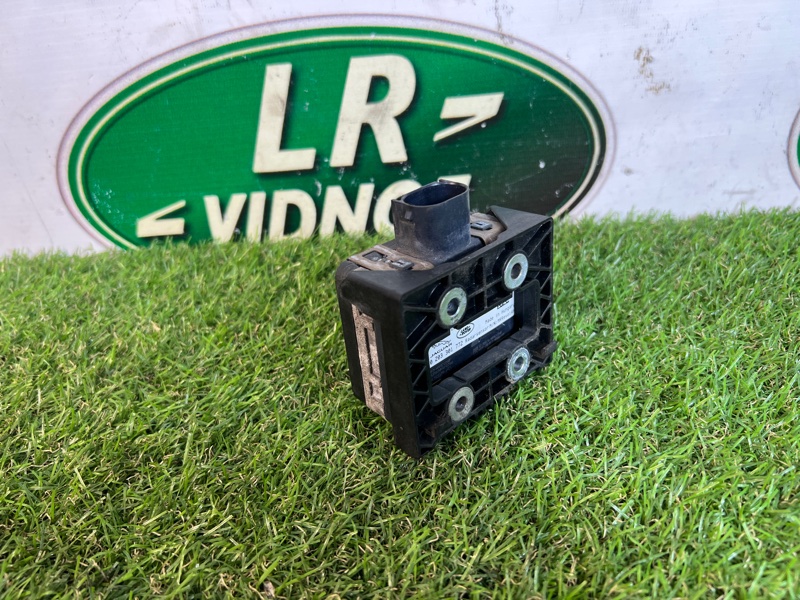 Дистроник Land Rover Range Rover Velar (L560, 2018г.)
