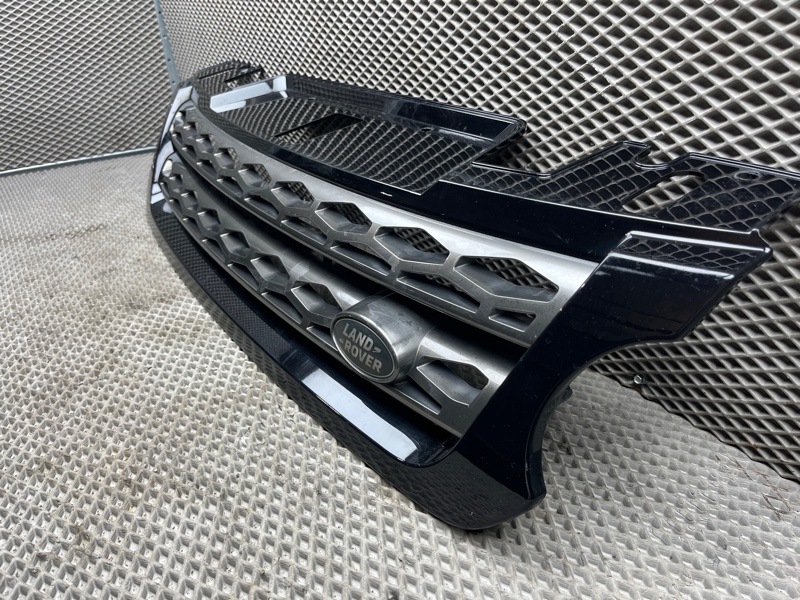 Решетка радиатора Land Rover Range Rover Sport (L494, 2017г.)