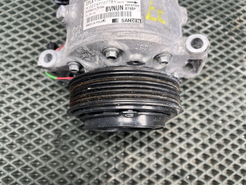 Компрессор кондиционера Land Rover Range Rover Sport (L494, 2015г.)