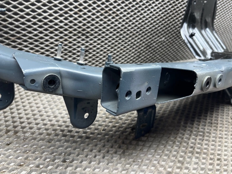 Лонжерон Jeep Wrangler (JL, 2025г.)