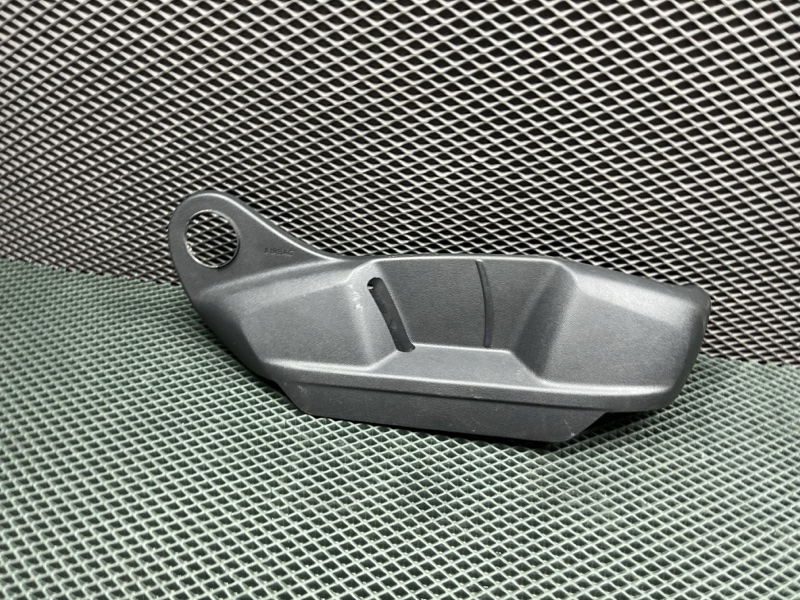 Накладка на сиденье Volkswagen Tiguan (AllSpace, 2022г.)