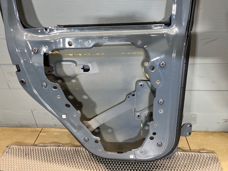 Дверь Jeep Wrangler (JL, 2025г.)