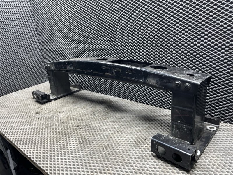 Усилитель бампера Land Rover Range Rover Sport (L494, 2020г.)