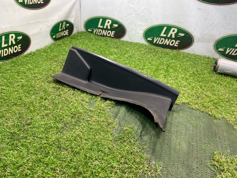 Накладка фонаря Land Rover Range Rover (L405, 2017г.)