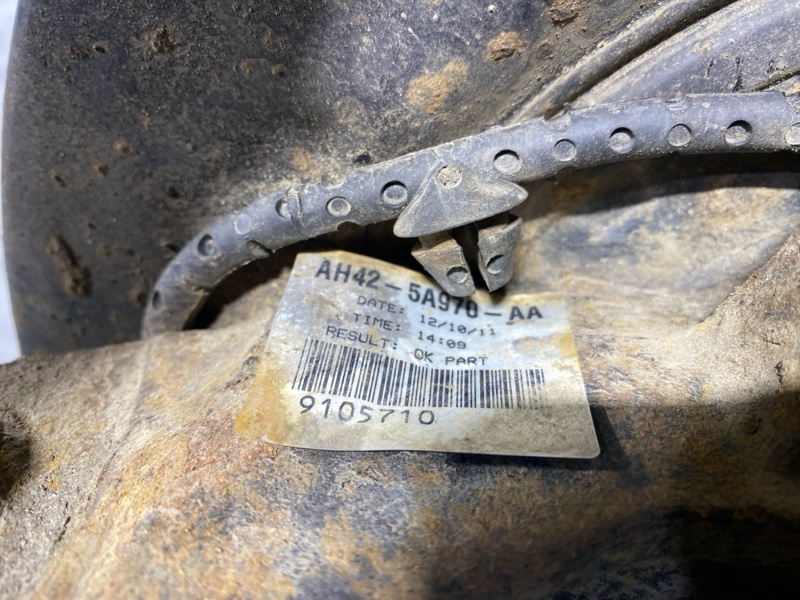 Кулак Land Rover Range Rover (L322, 2010г.)