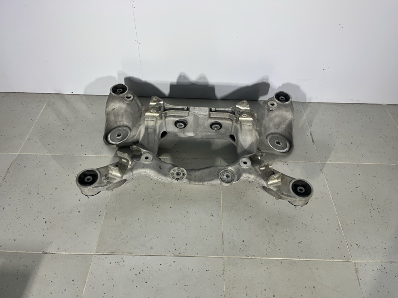 Подрамник Land Rover Range Rover Sport (L494, 2020г.)