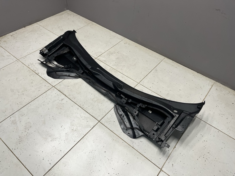 Жабо Land Rover Range Rover Sport (L461, 2025г.)