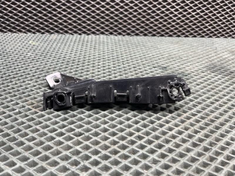 Кронштейн бампера Land Rover Range Rover Sport (L494, 2021г.)
