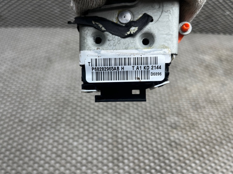 Замок двери Jeep Wrangler (JL, 2025г.)