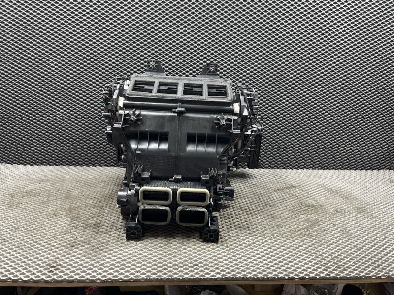 Корпус печки Land Rover Range Rover (L405, 2019г.)