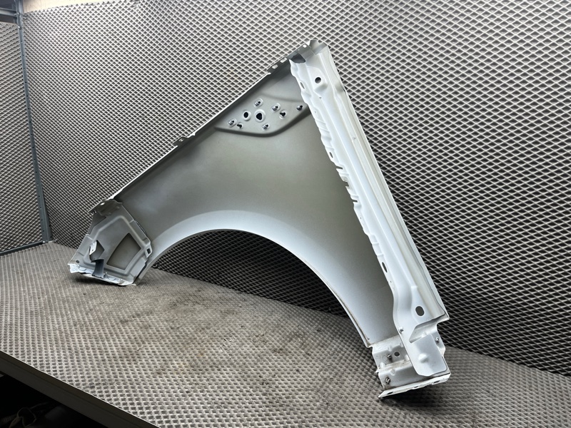Крыло Land Rover Range Rover Sport (L461, 2023г.)