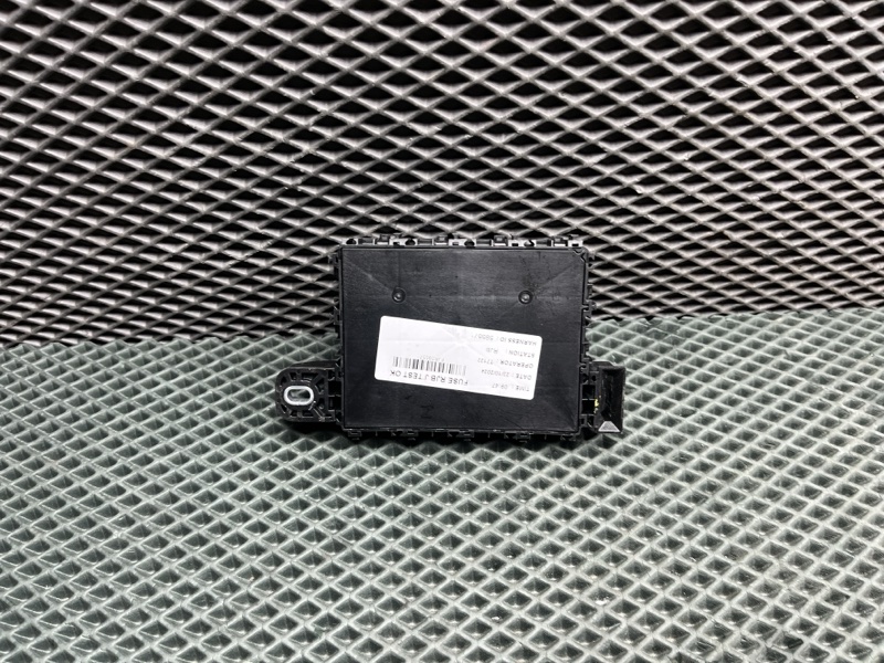 Блок предохранителей Land Rover Range Rover Sport (L461, 2025г.)