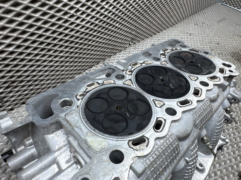 Головка блока цилиндров Land Rover Range Rover Sport (L320, 2012г.)