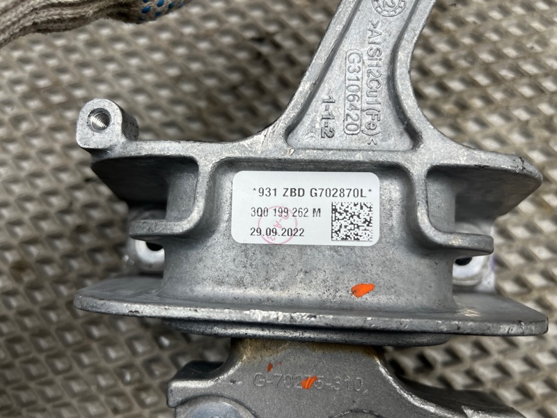 Опора двигателя Volkswagen Tiguan (MBQ, 2023г.)