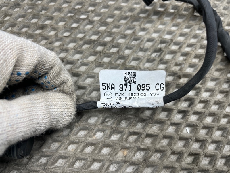 Проводка бампера Volkswagen Tiguan (MBQ, 2023г.)