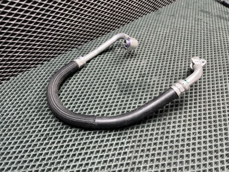 Трубка кондиционера Land Rover Range Rover Sport (L461, 2025г.)
