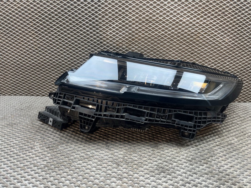 Фара светодиодная Land Rover Range Rover Sport (L461, 2023г.)