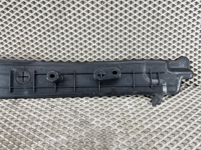 Пыльник крыла Land Rover Range Rover Sport (L461, 2024г.)