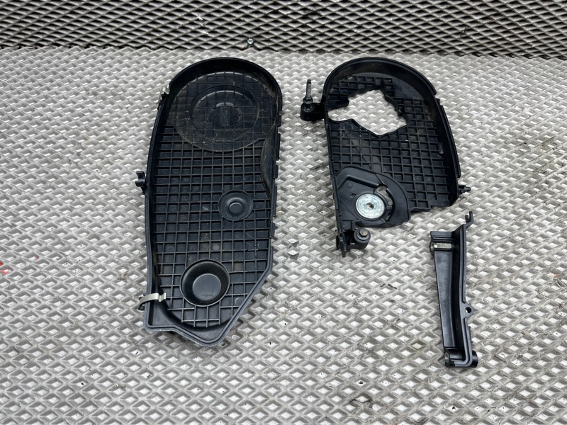 Крышка ремня ГРМ Land Rover Range Rover Sport (L320, 2012г.)