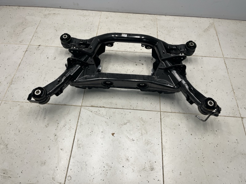 Подрамник Land Rover Discovery Sport (L550, 2016г.)