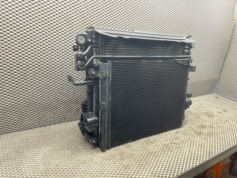 Кассета радиаторов в сборе Jeep Wrangler (JL, 2025г.)