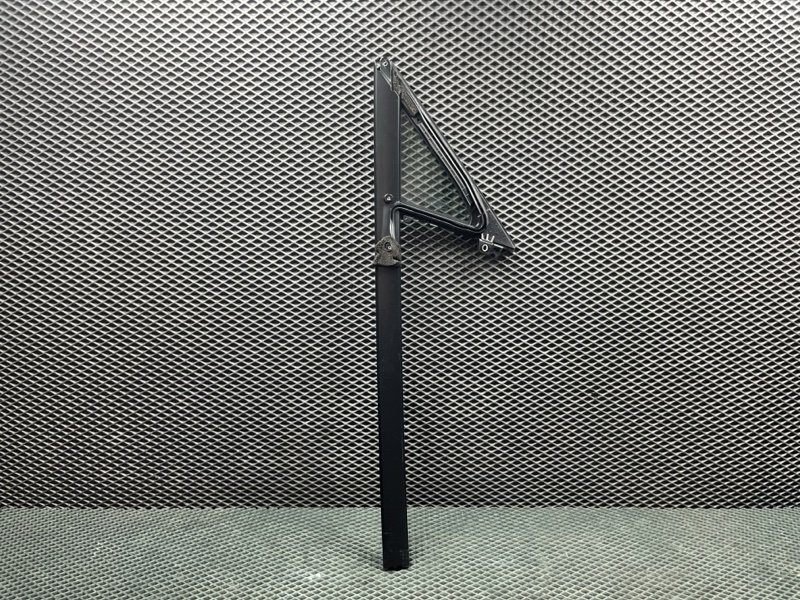 Стекло двери Land Rover Range Rover Sport (L461, 2025г.)
